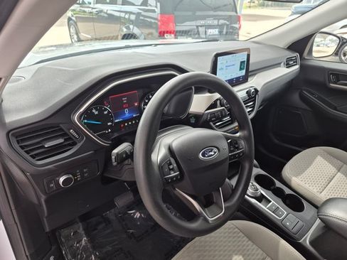 Used 2022 Ford Escape SE AWD/4WD image 14