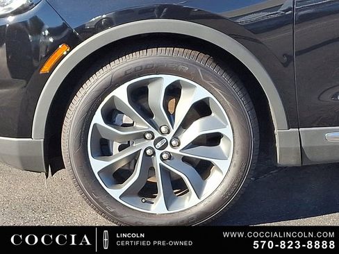 Certified 2023 Lincoln Nautilus Reserve AWD/4WD image 8