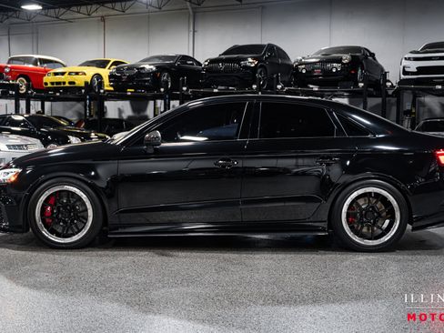 Used 2019 Audi RS 3 image 2