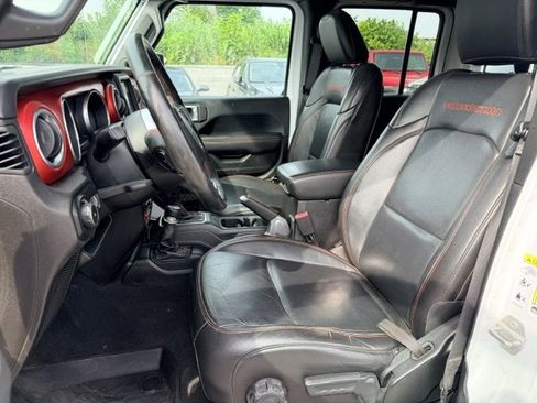 Used 2018 Jeep Wrangler Unlimited Rubicon AWD/4WD image 11