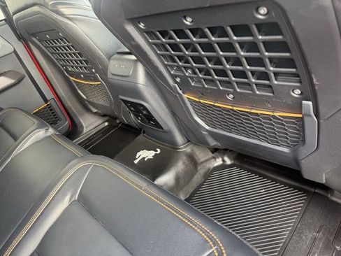 Certified 2023 Ford Bronco Badlands w/ Sasquatch Package image 19