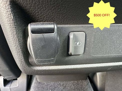Used 2021 INFINITI QX50 Luxe FWD image 16