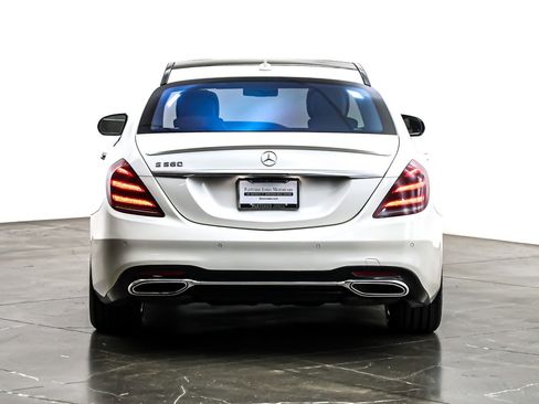 Used 2020 Mercedes-Benz S 560 Sedan image 5