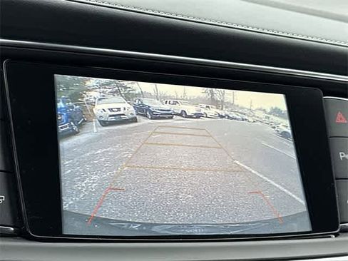 Used 2018 Buick Enclave Premium w/ Experience Buick Package image 15