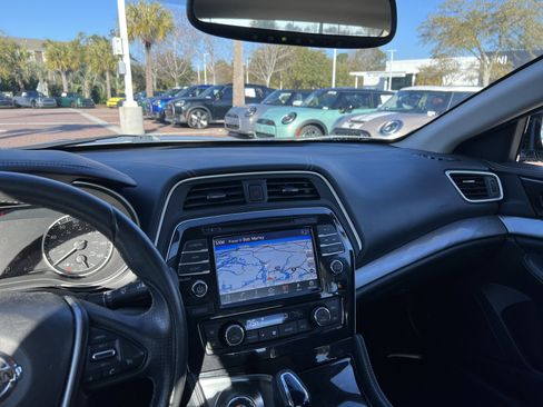 Used 2017 Nissan Maxima 3.5 SV image 30