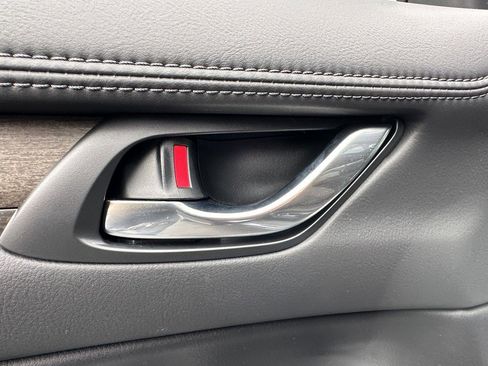 Certified 2025 MAZDA CX-5 Signature image 21