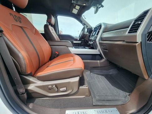 Used 2022 Ford F350 King Ranch w/ FX4 Off-Road Package image 17