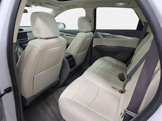 Used 2021 Cadillac XT5 Premium Luxury AWD/4WD image 12