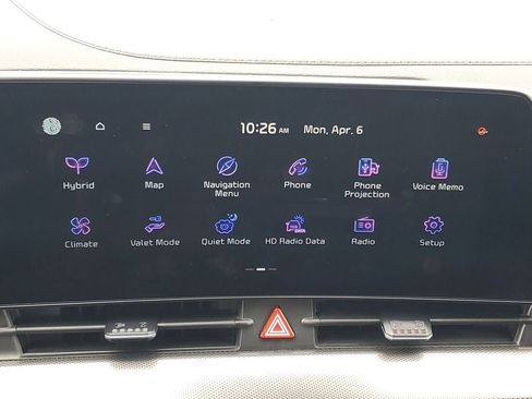 Used 2024 Kia Sportage SX Prestige image 17