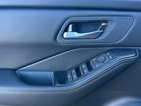 New 2026 Nissan Rogue SV FWD image 13