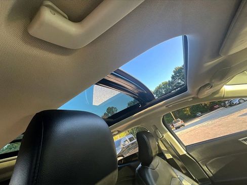 Used 2022 Ford Edge SEL w/ Convenience Package image 26