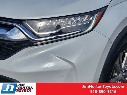 Used 2019 Honda CR-V Touring image 10