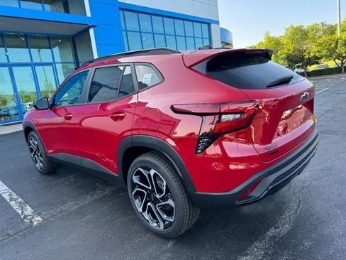 New 2026 Chevrolet Trax RS FWD image 5