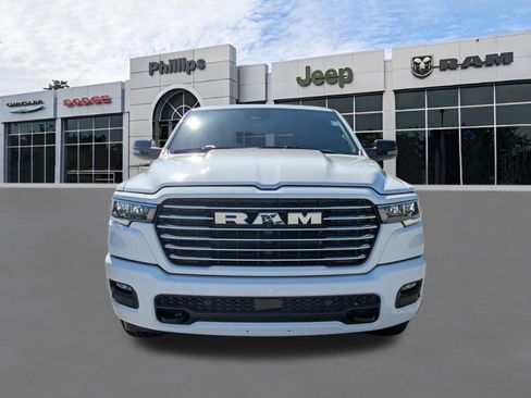 New 2026 RAM 1500 Laramie AWD/4WD image 8