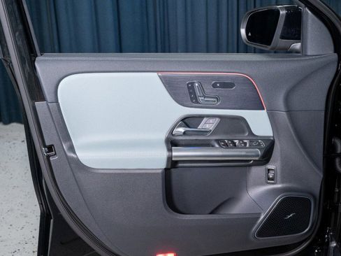 New 2026 Mercedes-Benz GLA 250 image 12