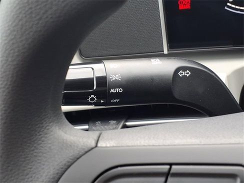 New 2026 Hyundai Tucson SE image 24