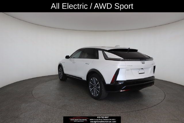 Used 2024 Cadillac Lyriq Sport w/ LPO, Floor Liner Package AWD/4WD image 12