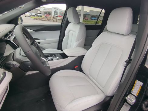 New 2026 Jeep Cherokee Laredo AWD/4WD image 11