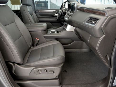 Used 2021 Chevrolet Tahoe LT w/ LT Signature Package AWD/4WD image 34