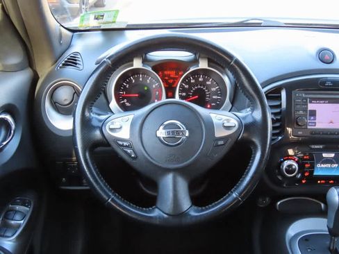 Used 2012 Nissan Juke SV image 18