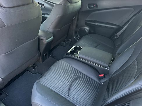 Used 2017 Toyota Prius Prime Plus image 12