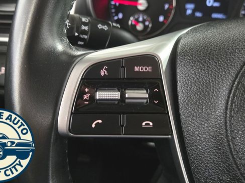 Used 2019 Kia Sorento S AWD/4WD image 12