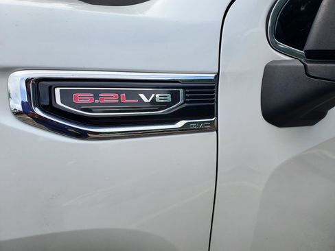 Used 2019 GMC Sierra 1500 Denali w/ Technology Package AWD/4WD image 2
