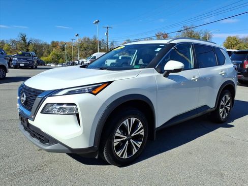 Used 2023 Nissan Rogue SV w/ SV Premium Package image 8
