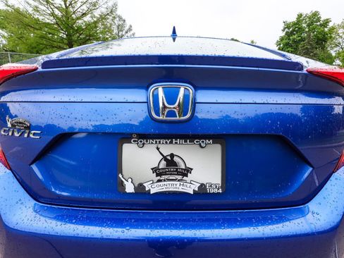Used 2018 Honda Civic EX-T image 38