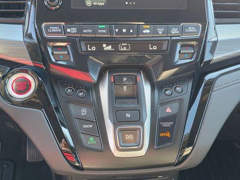 Used 2024 Honda Odyssey Elite image 24