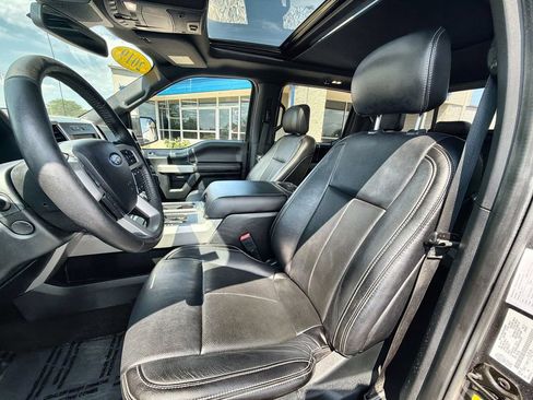 Used 2019 Ford F150 Lariat w/ Equipment Group 502A Luxury AWD/4WD image 13