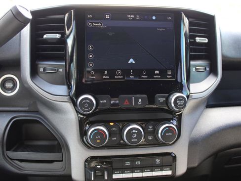Used 2024 RAM 3500 Tradesman w/ Towing Technology Group AWD/4WD image 28