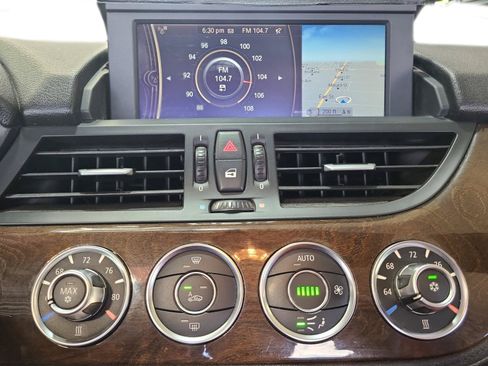 Used 2011 BMW Z4 sDrive30i RWD image 14