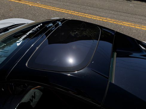 New 2025 McLaren Artura Spider image 5