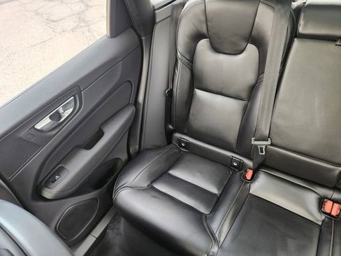 New 2026 Volvo XC60 B5 Ultra w/ Climate Package image 13