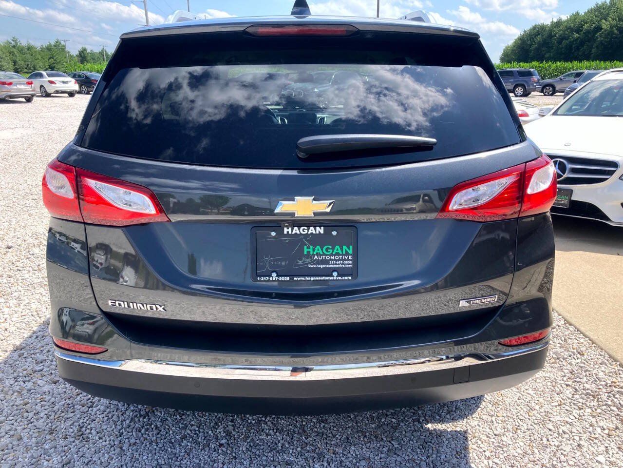 Used 2018 Chevrolet Equinox Premier w/ LPO, Cargo Package FWD image 6