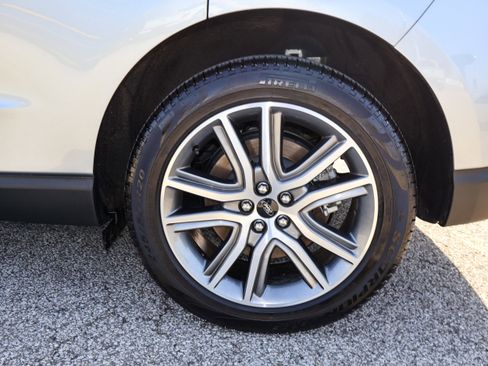 Used 2024 Ford Edge Titanium w/ Equipment Group 301A AWD/4WD image 32