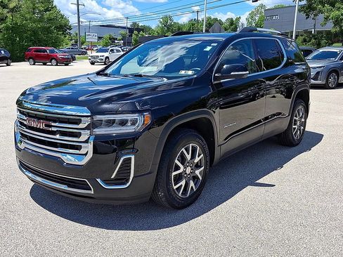 Used 2023 GMC Acadia SLE w/ Driver Convenience Package AWD/4WD image 4