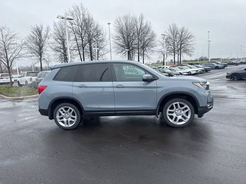 Used 2025 Honda Passport EX-L image 8