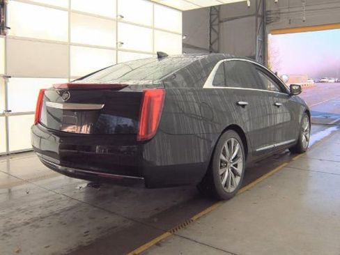Used 2015 Cadillac XTS image 5