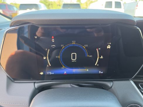 New 2026 Chevrolet TrailBlazer LT w/ LT Cold Weather Package FWD image 36