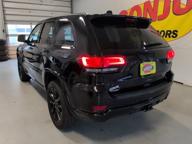 Used 2021 Jeep Grand Cherokee Laredo X AWD/4WD image 37