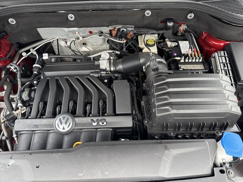 Used 2023 Volkswagen Atlas SEL Premium AWD/4WD image 3