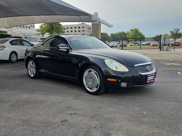 Used 2004 Lexus SC 430 Convertible RWD image 3