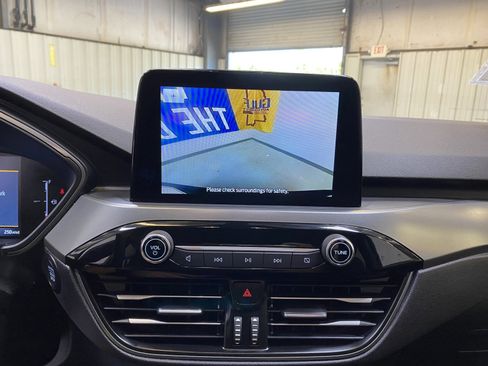 Used 2025 Ford Escape Active FWD image 41