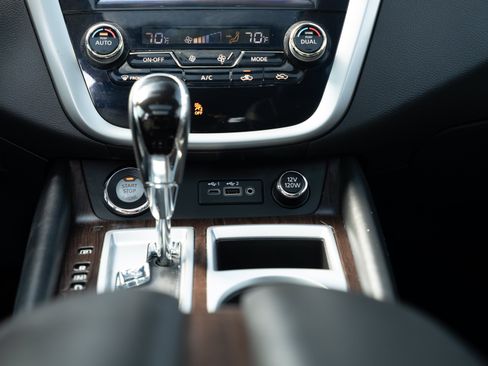 Used 2020 Nissan Murano Platinum AWD/4WD image 11