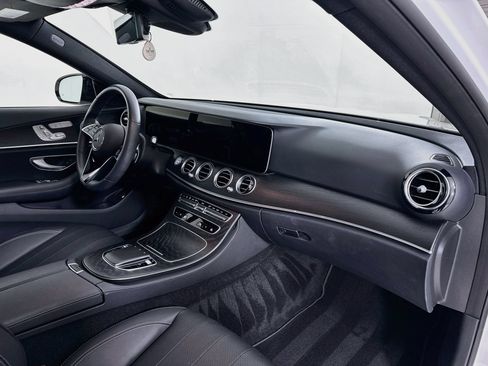 Used 2022 Mercedes-Benz E 350 Sedan image 32