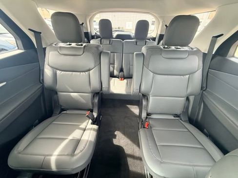 New 2026 Ford Explorer Active w/ Active Comfort Package image 27