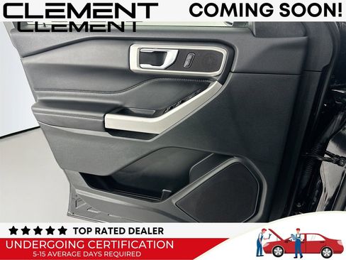 Used 2022 Ford Explorer XLT w/ Equipment Group 202A image 27