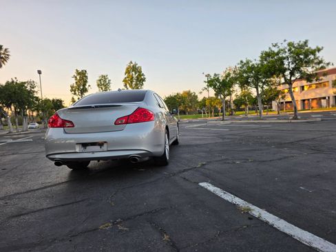 Used 2013 INFINITI G37 Journey w/ Premium Pkg RWD image 12